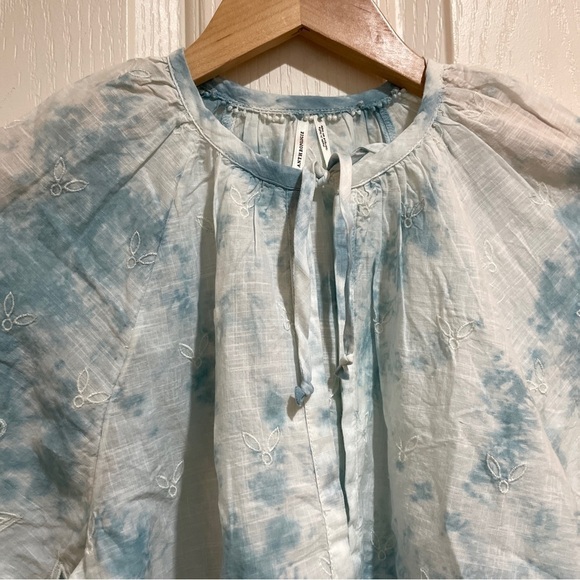ANTHROPOLOGIE Olivia Embroidered Tie-Dye Blouse Top New NWT Size XS blue white - Picture 7 of 10